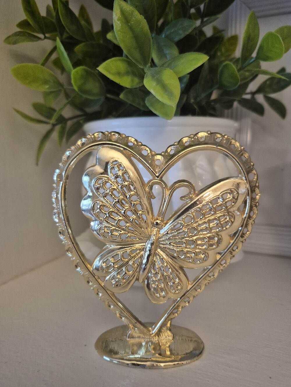 Vintage Torino Gold Tone Metal Butterfly Heart  Earring Holder